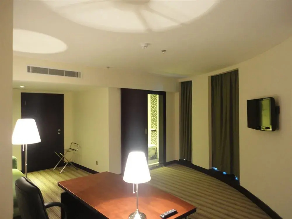 Days Hotel by Wyndham Olaya Riyadh