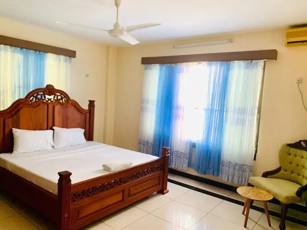 Lux Suites Furaha Holiday Apartments