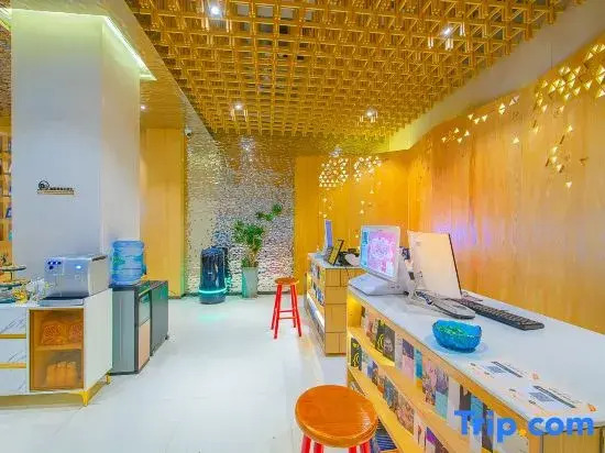 Shenzhen East Railway And Buji Subway Station Ranch Hotel