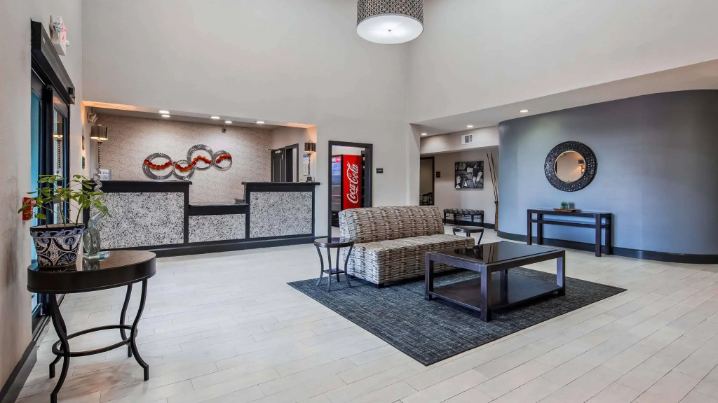 Best Western Huntsville Inn and Suites