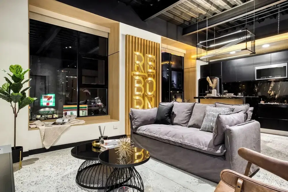 Downtown Designer Apartments by ULIV