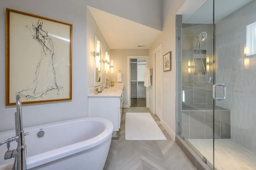 New Listing! Ultra-posh West End Townhome 4 Bedroom Townhouse