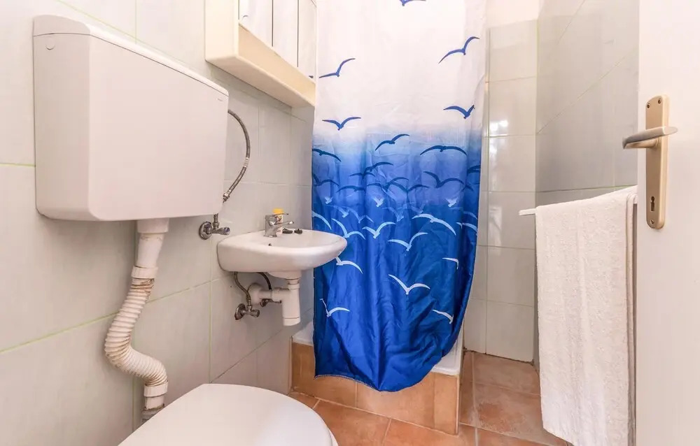 Amazing Apartment in Biograd na Moru With Wifi