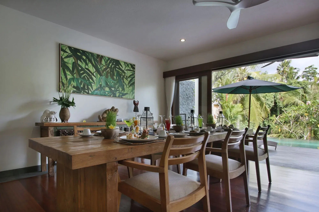 DLegon Villas