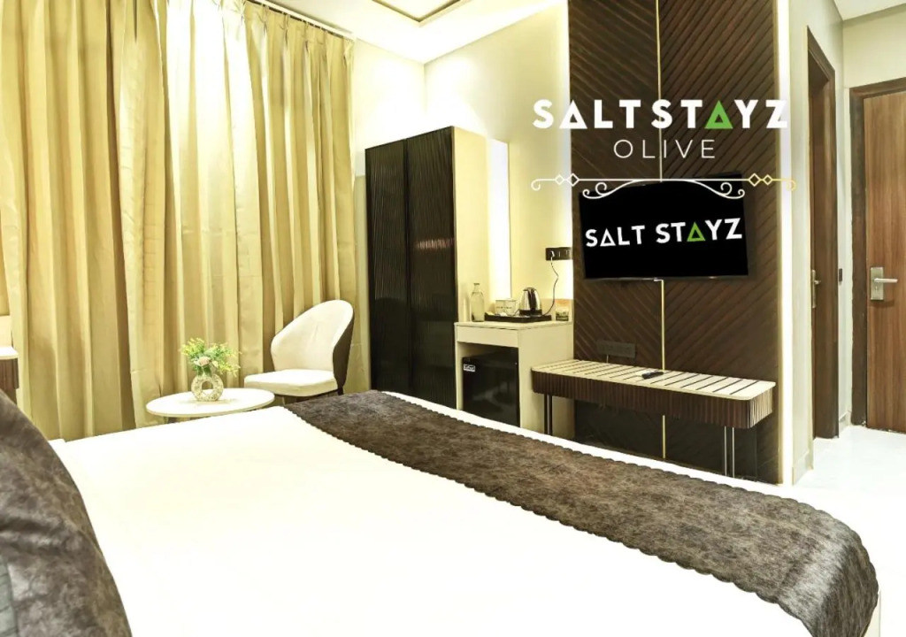 Saltstayz Select - Pitampura