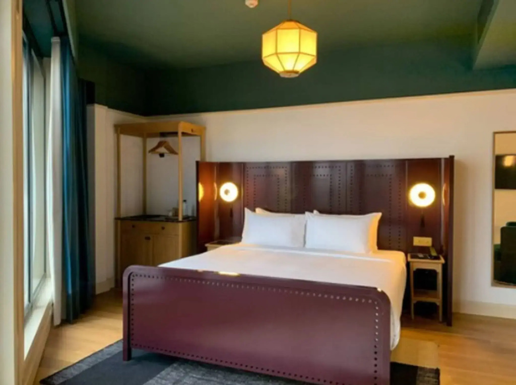 The Chow Kit - an Ormond Hotel