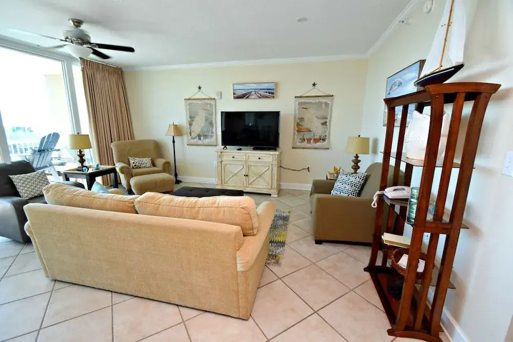 Sanibel 505 by RedAwning