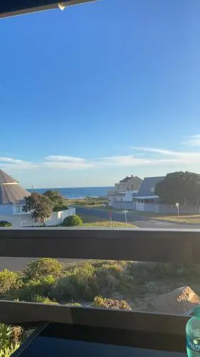 Glow Boutique Suites & Guesthouse