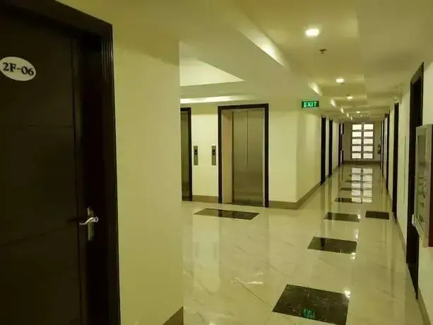 Nice & Spacious  Inn at Megatower II