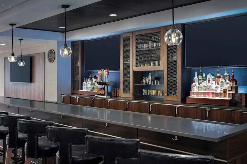 Four Points By Sheraton Oakville