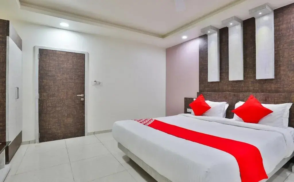 Hotel Parth Inn