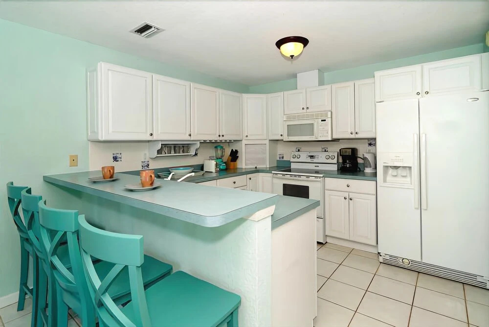 Manatee Cottage 2 Bedrooms 2 Bathrooms Home
