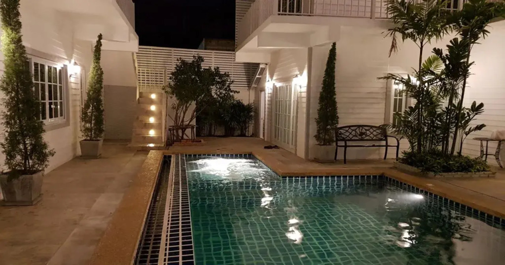 Vanida Antique Home