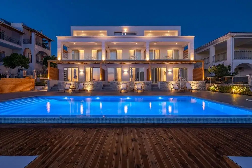 Ninemia Luxury Residence
