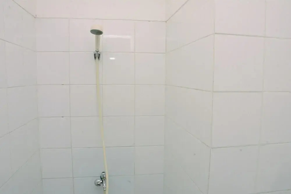2BR Modern Furnished Apartment Sentra Timur