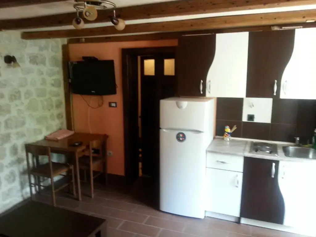 Apartments Lanmari