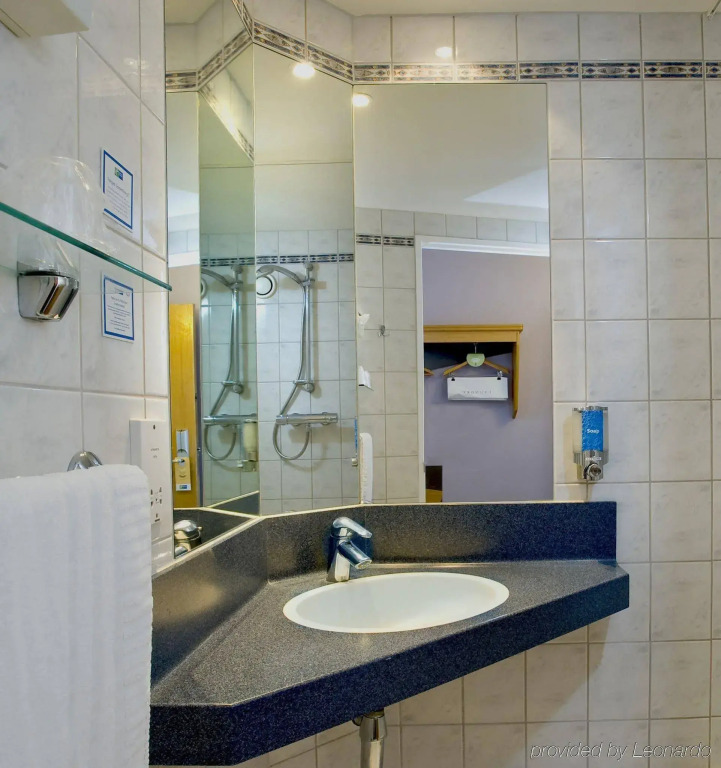 Holiday Inn Express London Chingford by IHG