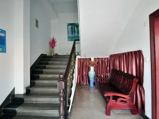 Xinyue Business Hotel