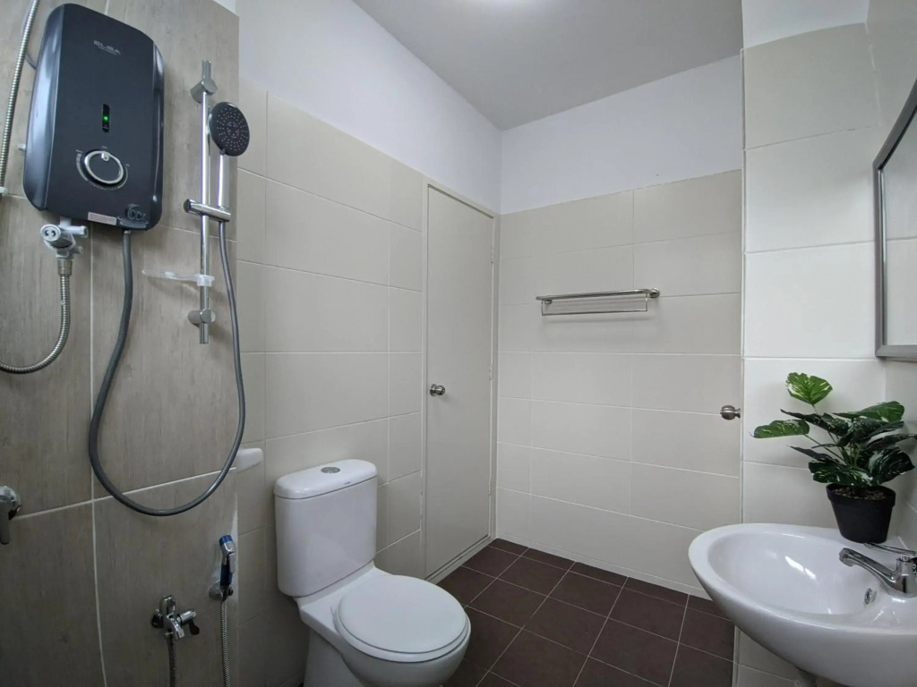 Desaru Comfy Home with Netflix Near Beach, Waterpark & BBQ