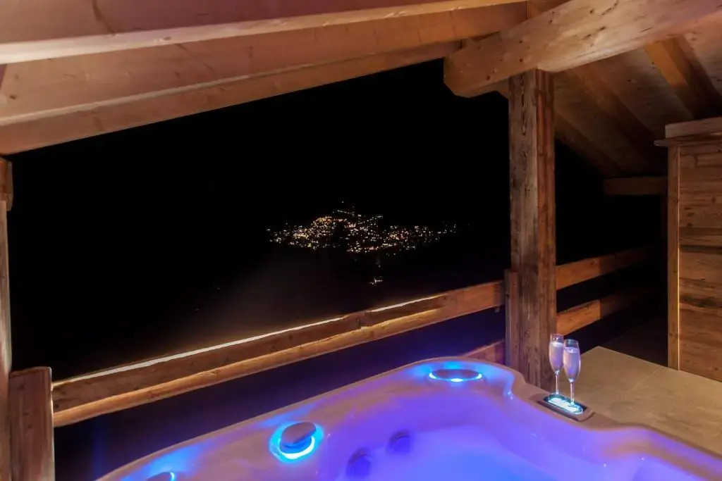 Mountain Chalet 4 You only for 2, private wellness, for a romantic honeymoon