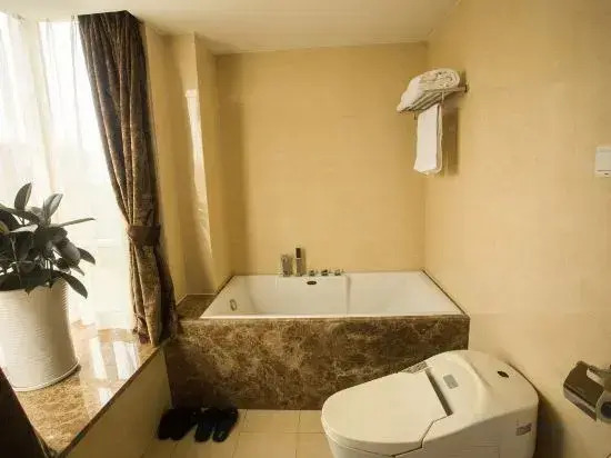 Fantawild Holiday Hotel