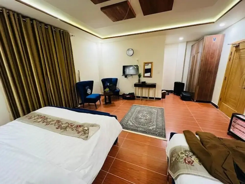 The Corporate Lodges Hotel by Khan Familia Travels