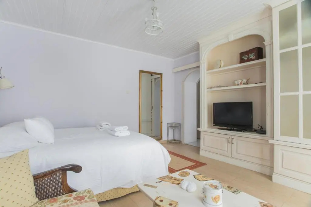 Shabby Chic Apartments