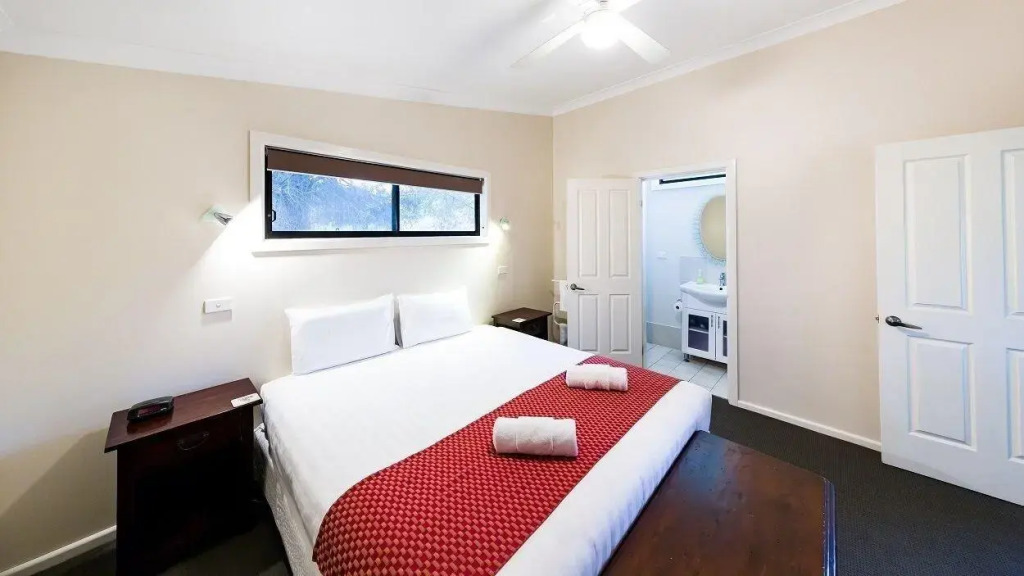 Hillview Farmstay