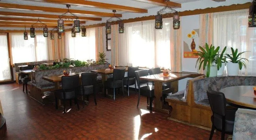 Hotel Azalea
