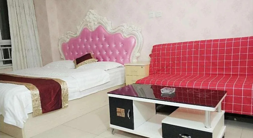 Wanda Gold Dragon Holiday Apartment
