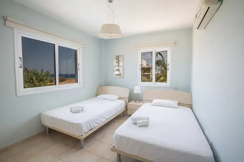 Beautiful Villa With Private Pool, Paralimni Villa 1235