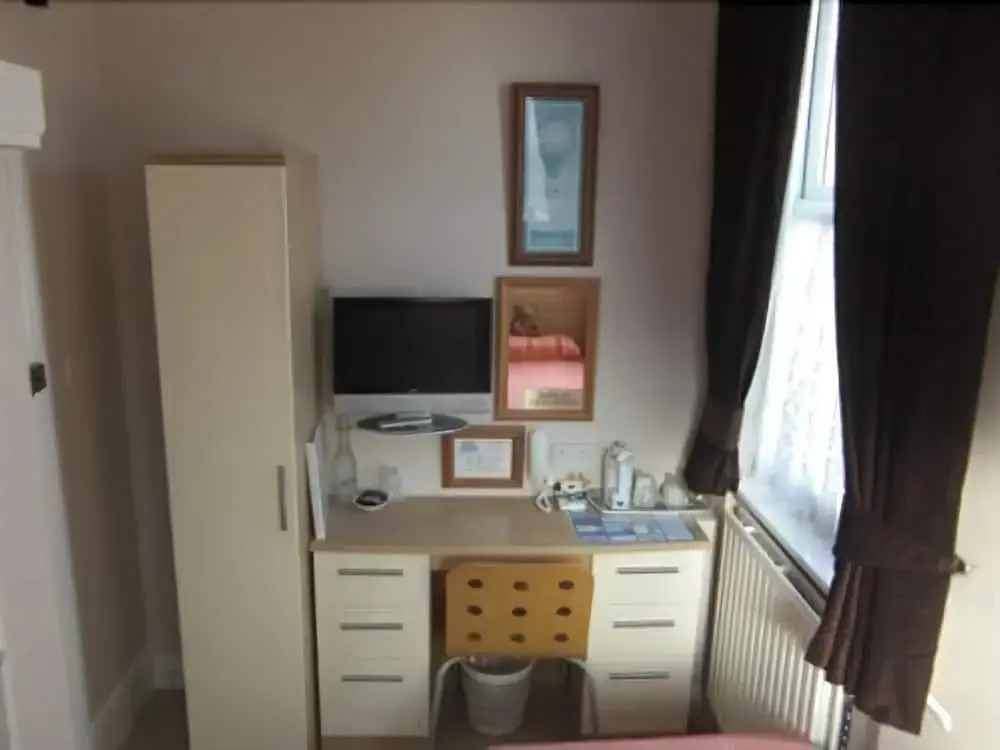 The Moorings - Guest House