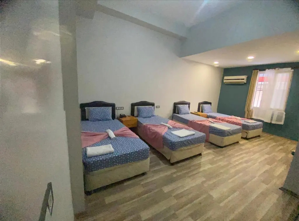 TAN OTEL