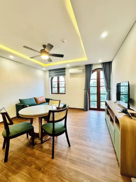 Momento Phu Quoc Hotel