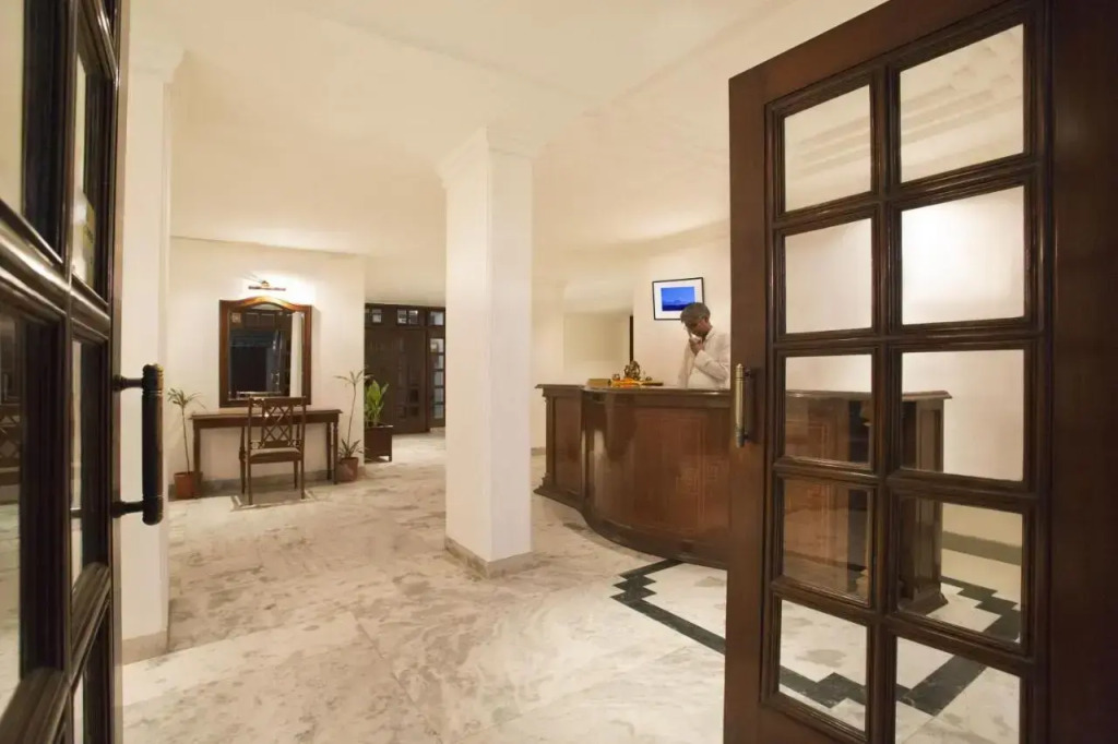 Hotel Alpana @ Har ki Pauri Road