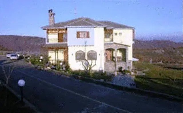 Dryades Guesthouse