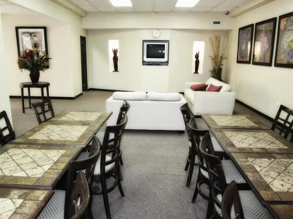 SJ SUITES HOTEL