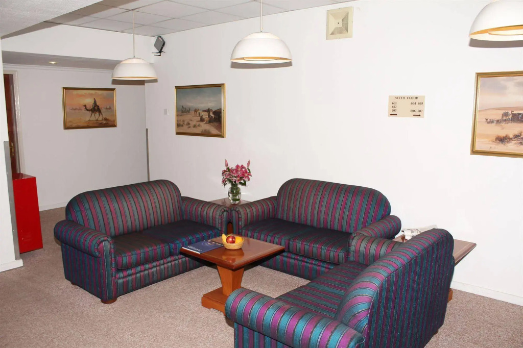 Oasis Hotel