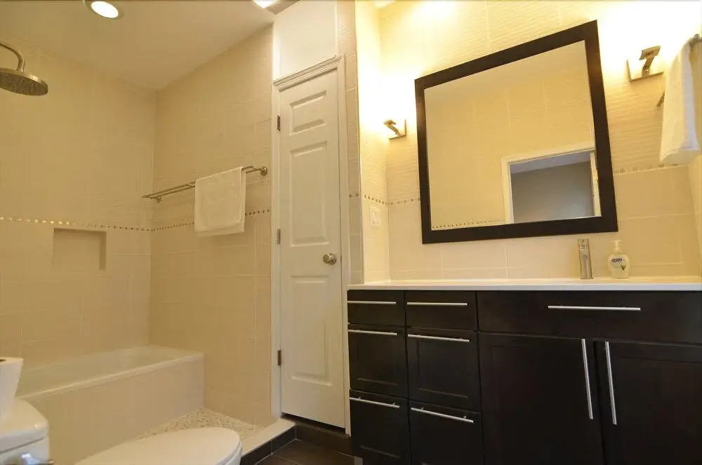 1424 Northwest Townhome #1042 - 3 Br Townhouse