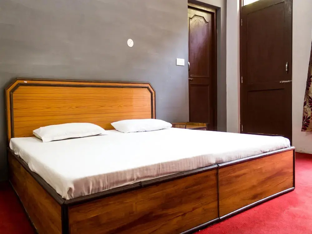 OYO 13334 Home Modern Stay Dharamshala