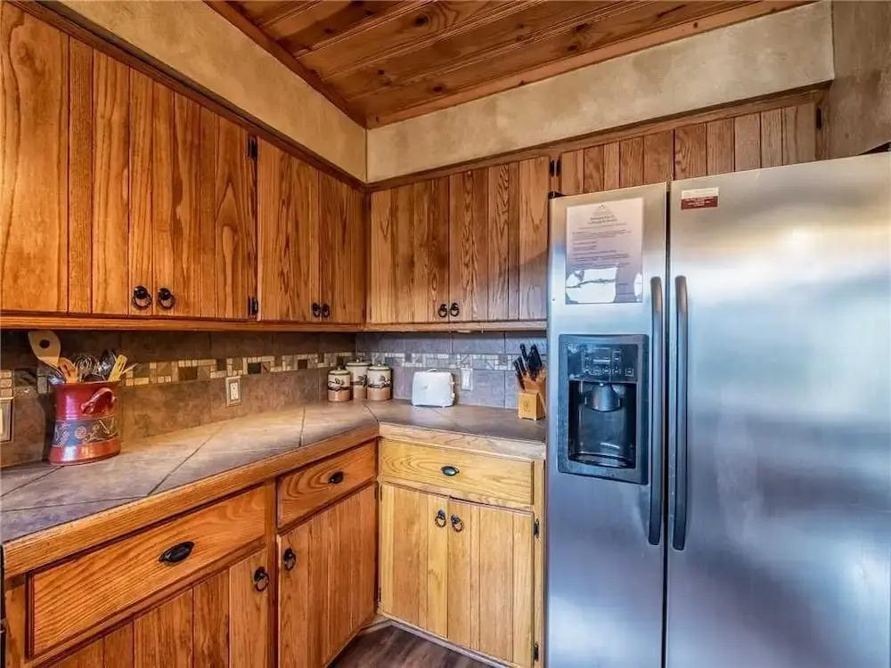 La Posada de Ponder - Four Bedroom Cabin with Hot Tub