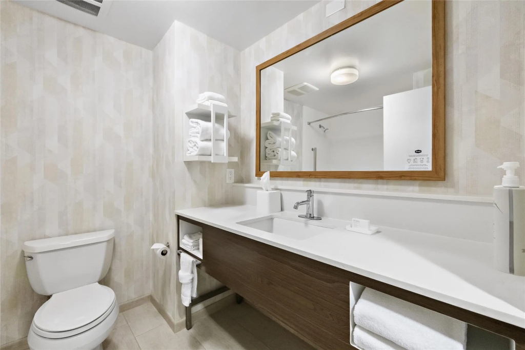 Hampton Inn & Suites Lancaster