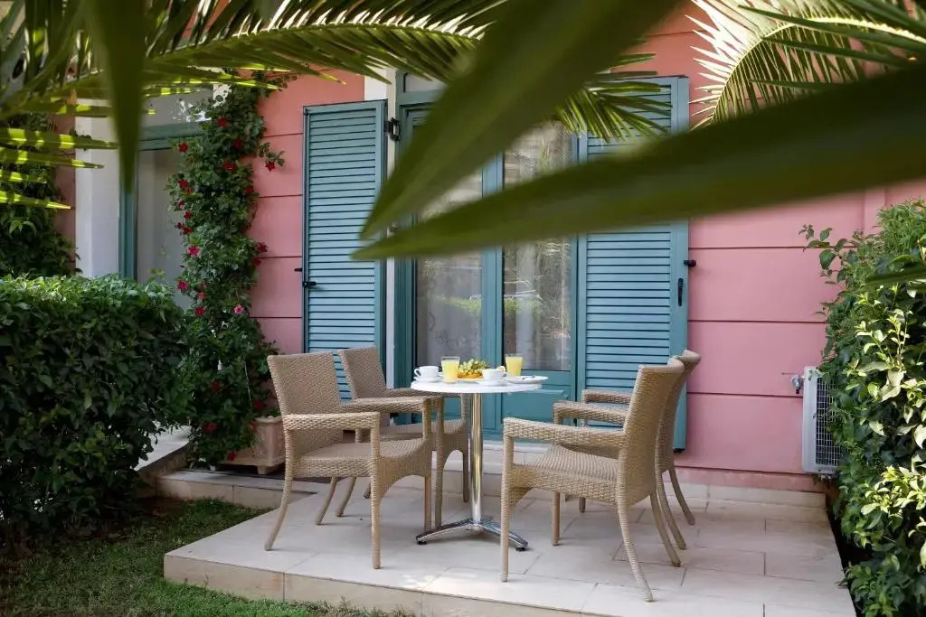 Anemolia Apartments