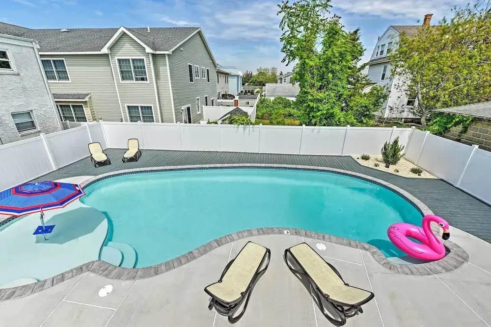 Seaside Wildwood Haven: Walk to Boardwalk/beach!