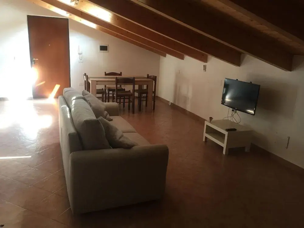 Mario Home Ossi