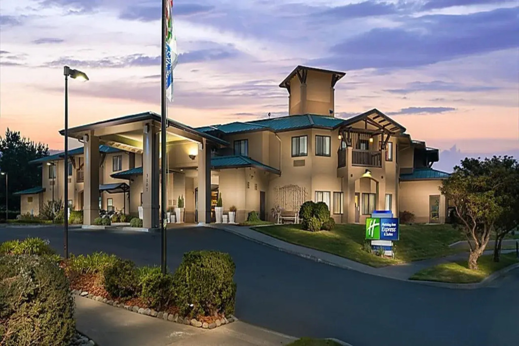 Holiday Inn Express Hotel & Suites Arcata/Eureka-Airport Area by IHG