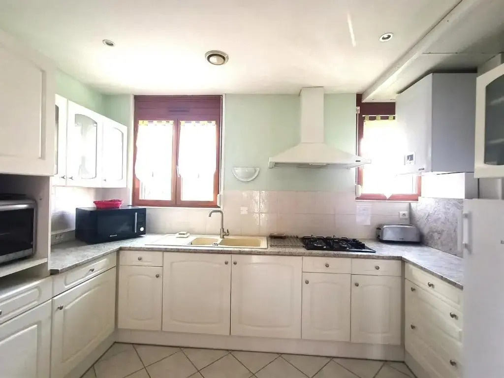 Appartement Aix-les-Bains, 3 pièces, 4 personnes - FR-1-555-62
