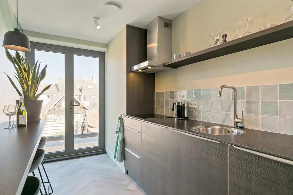 DRL08 Luxury apartment with sauna in centre