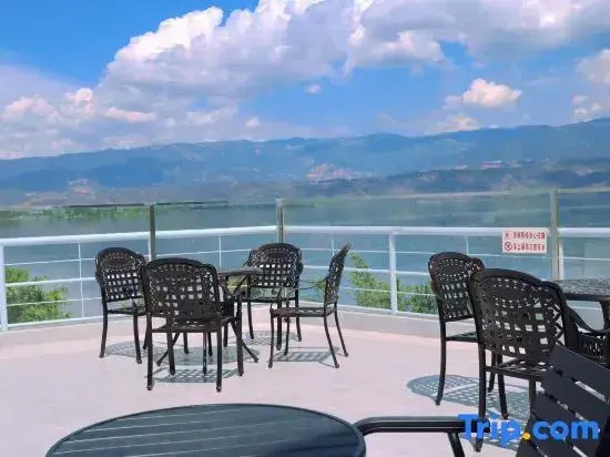 Bihai Hotel