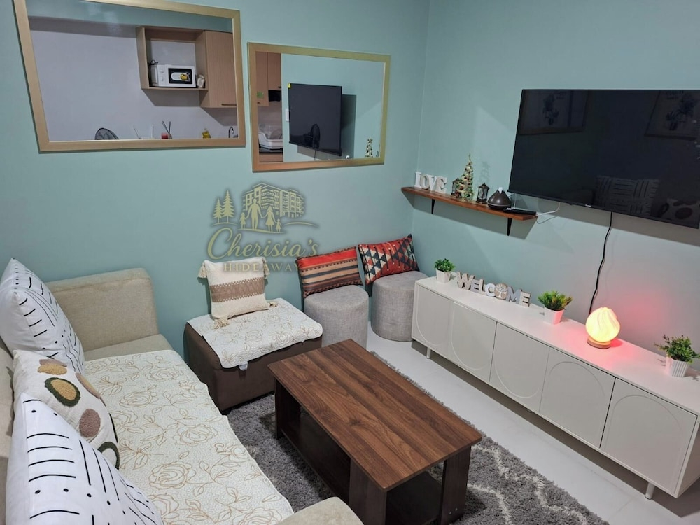 Cherisias Hideaway